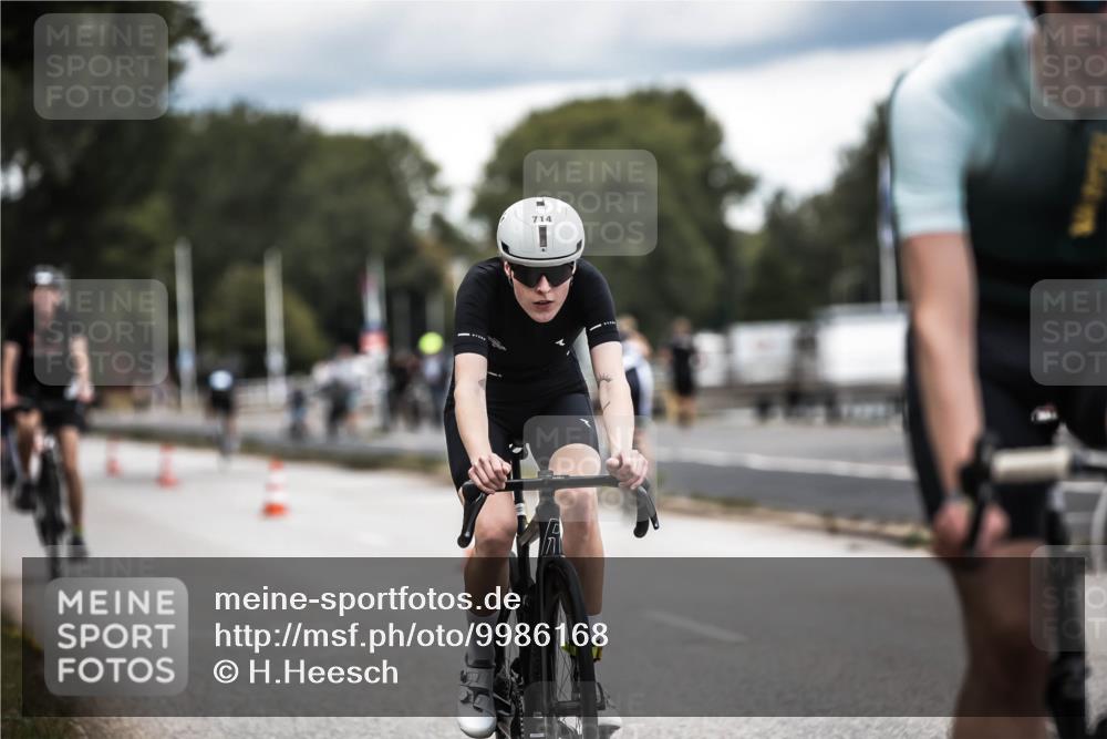 16.08.2026 - KN Förde Triathlon 2026 H.Heesch http://msf.ph/oto/9986168 16.08.2026 13:08:57 Radfahren 591, 600, 713, 714, 725 meine-sportfotos.de