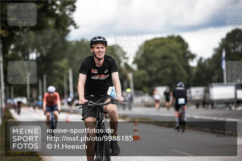 16.08.2026 - KN Förde Triathlon 2026 H.Heesch http://msf.ph/oto/9986185 16.08.2026 13:08:59 Radfahren 591, 600, 707, 709, 713, 714 meine-sportfotos.de