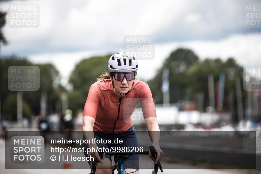 16.08.2026 - KN Förde Triathlon 2026 H.Heesch http://msf.ph/oto/9986206 16.08.2026 13:09:03 Radfahren 589, 591, 707, 709 meine-sportfotos.de