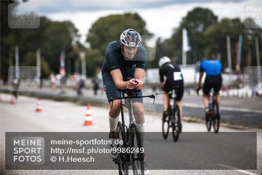 16.08.2026 - KN Förde Triathlon 2026 H.Heesch http://msf.ph/oto/9986249 16.08.2026 13:09:14 Radfahren 519, 520, 522, 525, 551 meine-sportfotos.de