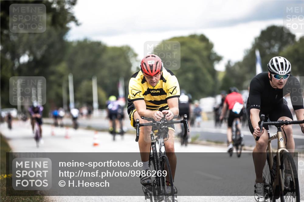 16.08.2026 - KN Förde Triathlon 2026 H.Heesch http://msf.ph/oto/9986269 16.08.2026 13:09:30 Radfahren 543, 552, 720, 723 meine-sportfotos.de
