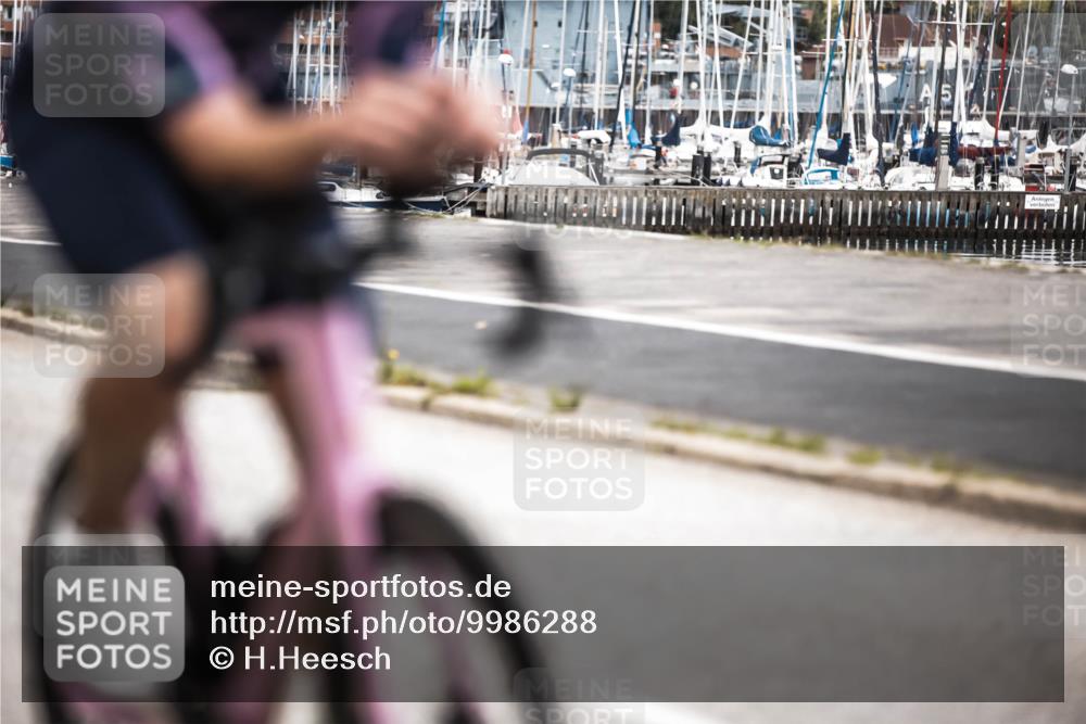 16.08.2026 - KN Förde Triathlon 2026 H.Heesch http://msf.ph/oto/9986288 16.08.2026 13:09:35 Radfahren 552, 596 meine-sportfotos.de