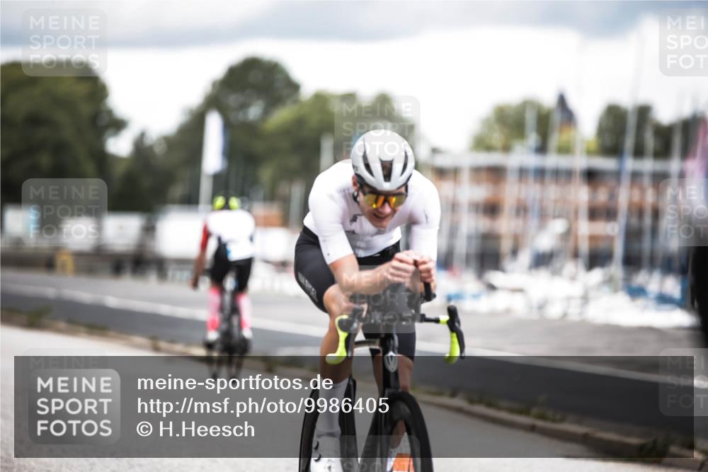 16.08.2026 - KN Förde Triathlon 2026 H.Heesch http://msf.ph/oto/9986405 16.08.2026 13:10:13 Radfahren 592, 594, 710, 718, 732 meine-sportfotos.de