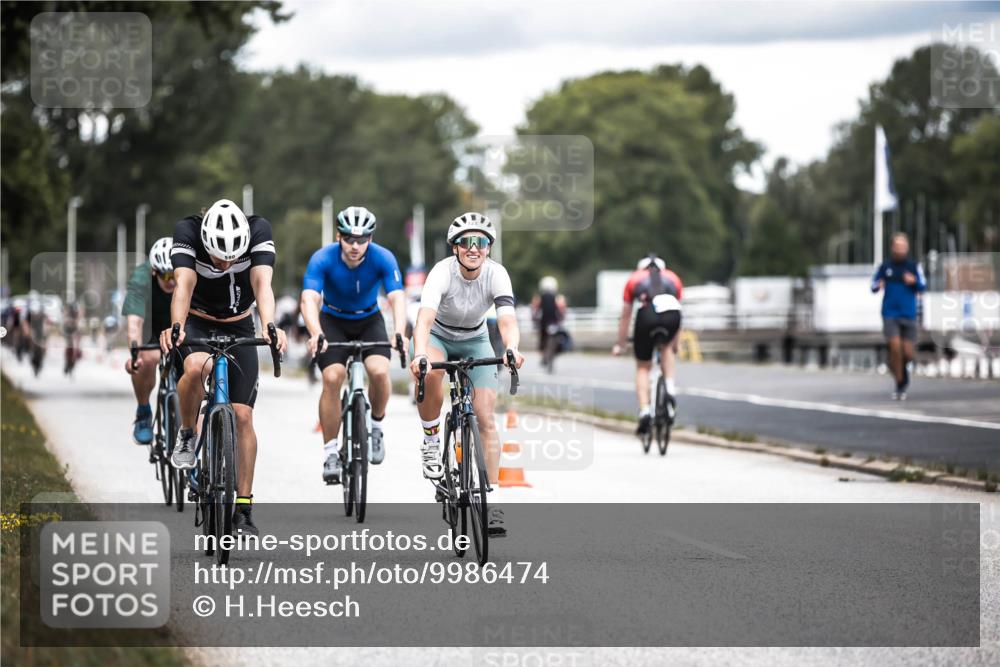 16.08.2026 - KN Förde Triathlon 2026 H.Heesch http://msf.ph/oto/9986474 16.08.2026 13:10:51 Radfahren 590, 602, 607, 722, 733, 747 meine-sportfotos.de