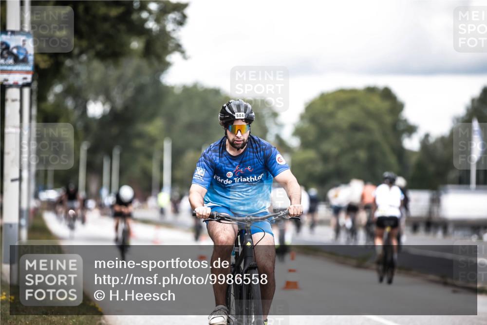 16.08.2026 - KN Förde Triathlon 2026 H.Heesch http://msf.ph/oto/9986558 16.08.2026 13:11:12 Radfahren 577, 584, 706 meine-sportfotos.de