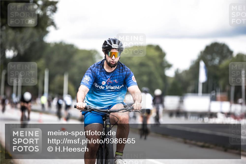 16.08.2026 - KN Förde Triathlon 2026 H.Heesch http://msf.ph/oto/9986565 16.08.2026 13:11:12 Radfahren 577, 584, 706 meine-sportfotos.de