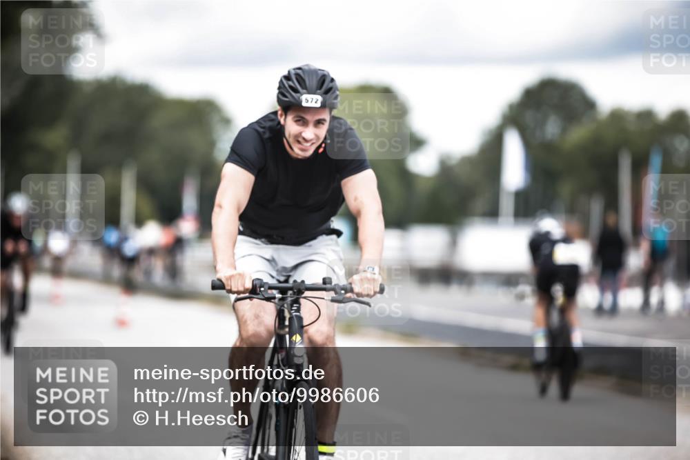 16.08.2026 - KN Förde Triathlon 2026 H.Heesch http://msf.ph/oto/9986606 16.08.2026 13:11:21 Radfahren 572, 576, 604, 608, 716 meine-sportfotos.de