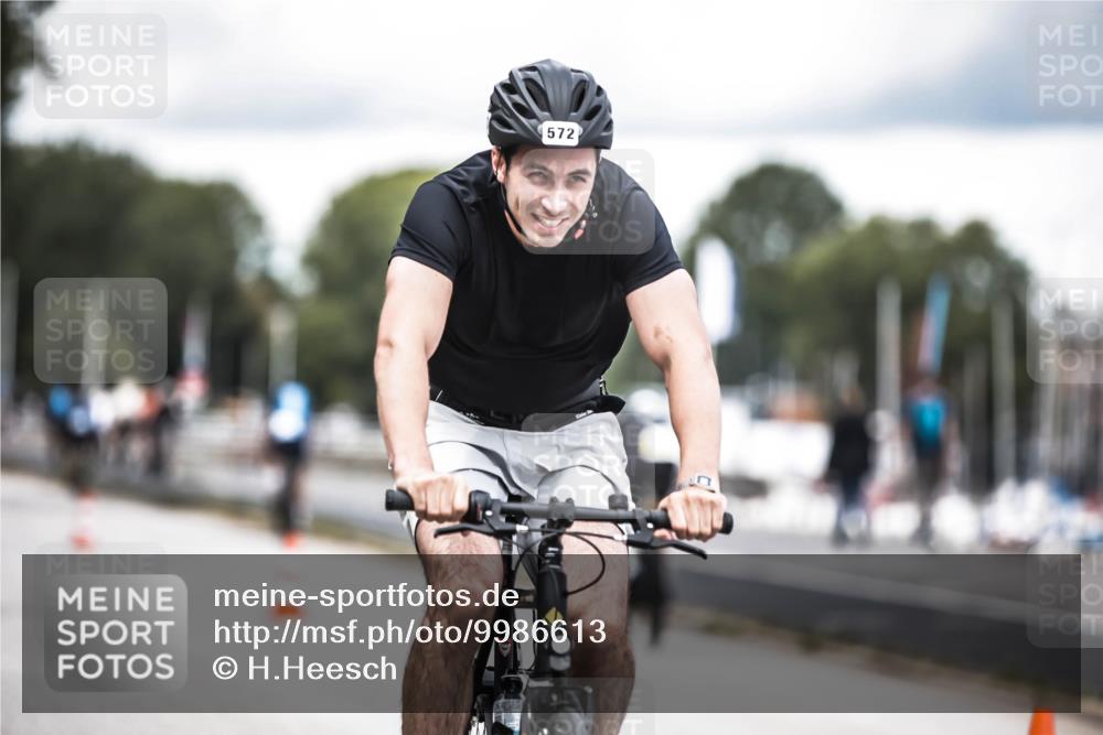16.08.2026 - KN Förde Triathlon 2026 H.Heesch http://msf.ph/oto/9986613 16.08.2026 13:11:22 Radfahren 572, 576, 604, 608, 703, 716 meine-sportfotos.de