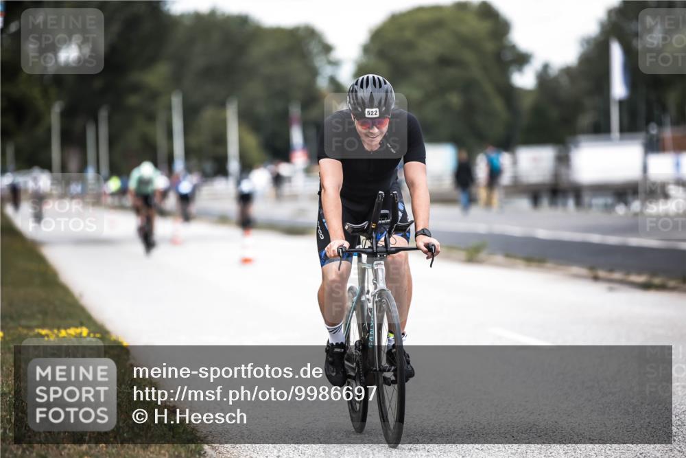 16.08.2026 - KN Förde Triathlon 2026 H.Heesch http://msf.ph/oto/9986697 16.08.2026 13:11:44 Radfahren 522, 548, 581, 702 meine-sportfotos.de