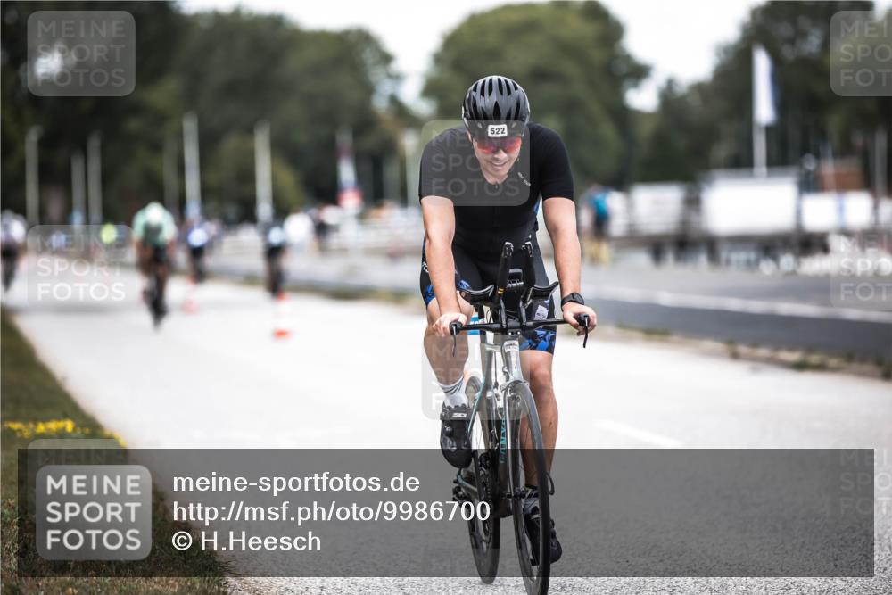 16.08.2026 - KN Förde Triathlon 2026 H.Heesch http://msf.ph/oto/9986700 16.08.2026 13:11:44 Radfahren 522, 548, 581, 702 meine-sportfotos.de