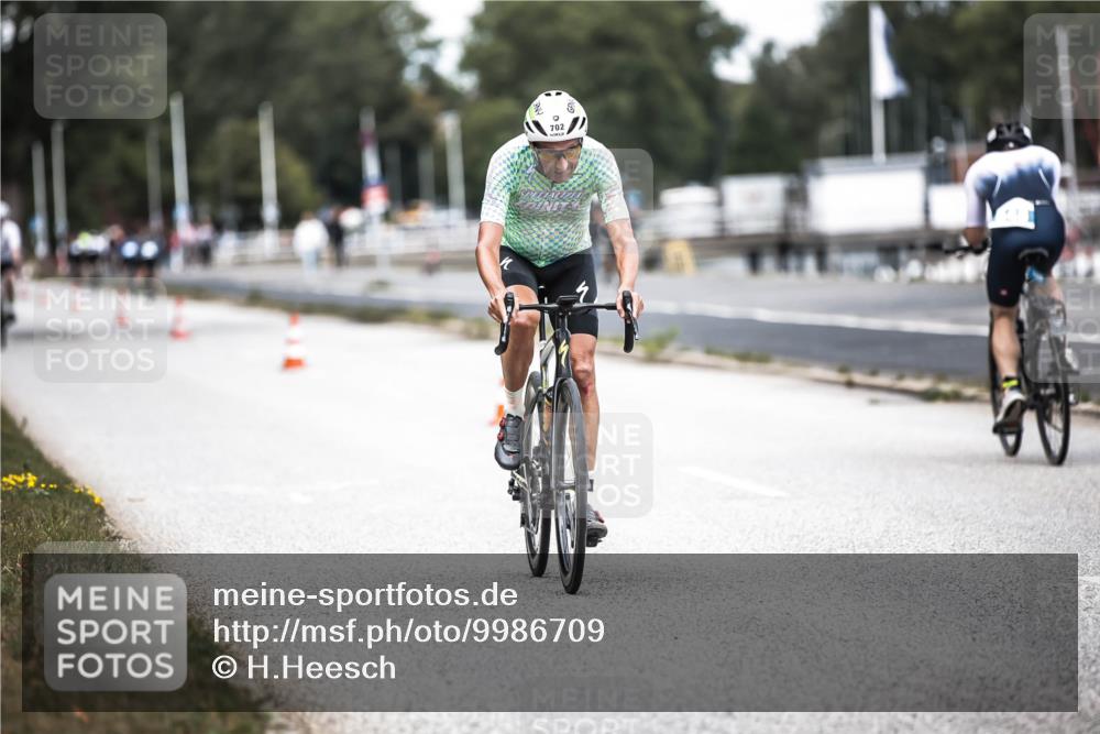 16.08.2026 - KN Förde Triathlon 2026 H.Heesch http://msf.ph/oto/9986709 16.08.2026 13:11:48 Radfahren 522, 702 meine-sportfotos.de