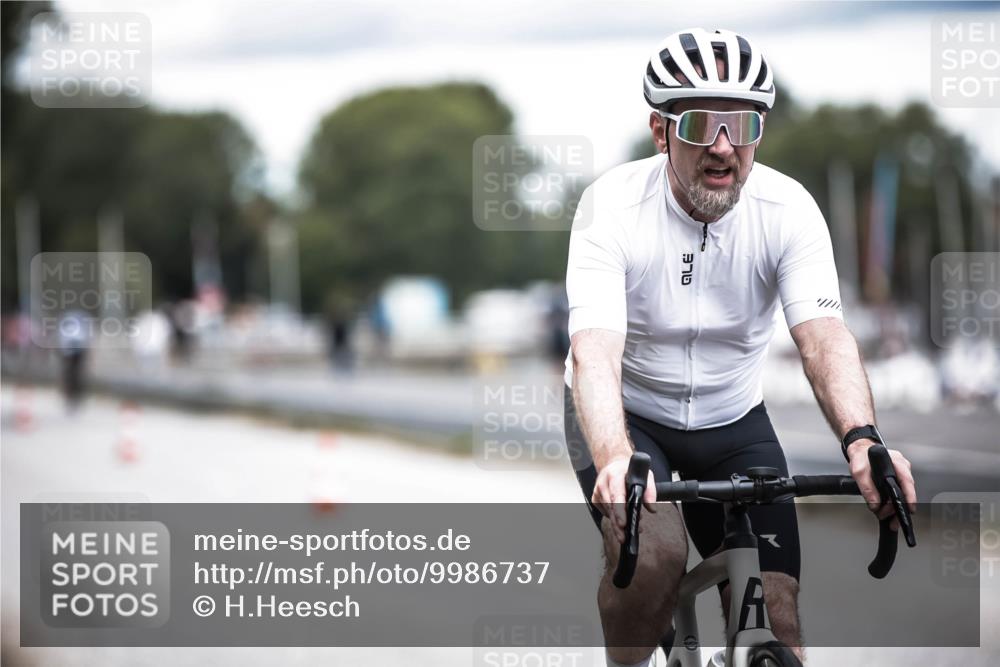 16.08.2026 - KN Förde Triathlon 2026 H.Heesch http://msf.ph/oto/9986737 16.08.2026 13:11:55 Radfahren 533, 737 meine-sportfotos.de