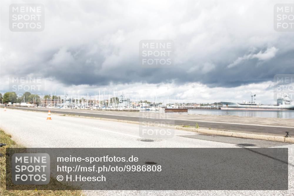 16.08.2026 - KN Förde Triathlon 2026 H.Heesch http://msf.ph/oto/9986808 16.08.2026 12:56:17 Radfahren 592, 713 meine-sportfotos.de