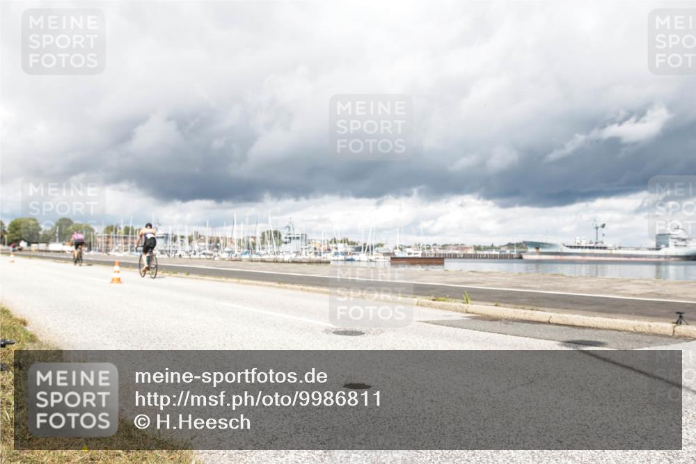 16.08.2026 - KN Förde Triathlon 2026 H.Heesch http://msf.ph/oto/9986811 16.08.2026 12:56:26 Radfahren 508, 528, 540, 571, 584, 611 meine-sportfotos.de