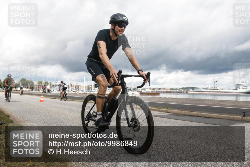 16.08.2026 - KN Förde Triathlon 2026 H.Heesch http://msf.ph/oto/9986849 16.08.2026 12:57:27 Radfahren 196, 514, 520, 565, 578, 591, 605 meine-sportfotos.de
