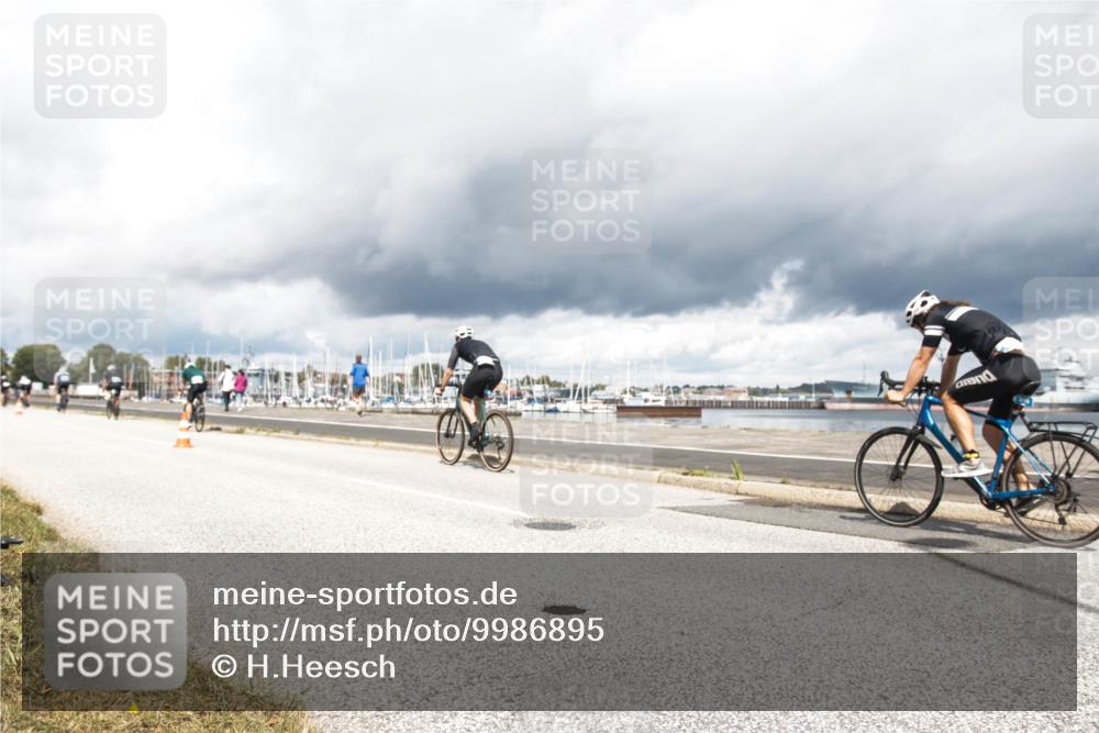 16.08.2026 - KN Förde Triathlon 2026 H.Heesch http://msf.ph/oto/9986895 16.08.2026 12:58:26 Radfahren 572, 590, 596, 600, 716 meine-sportfotos.de
