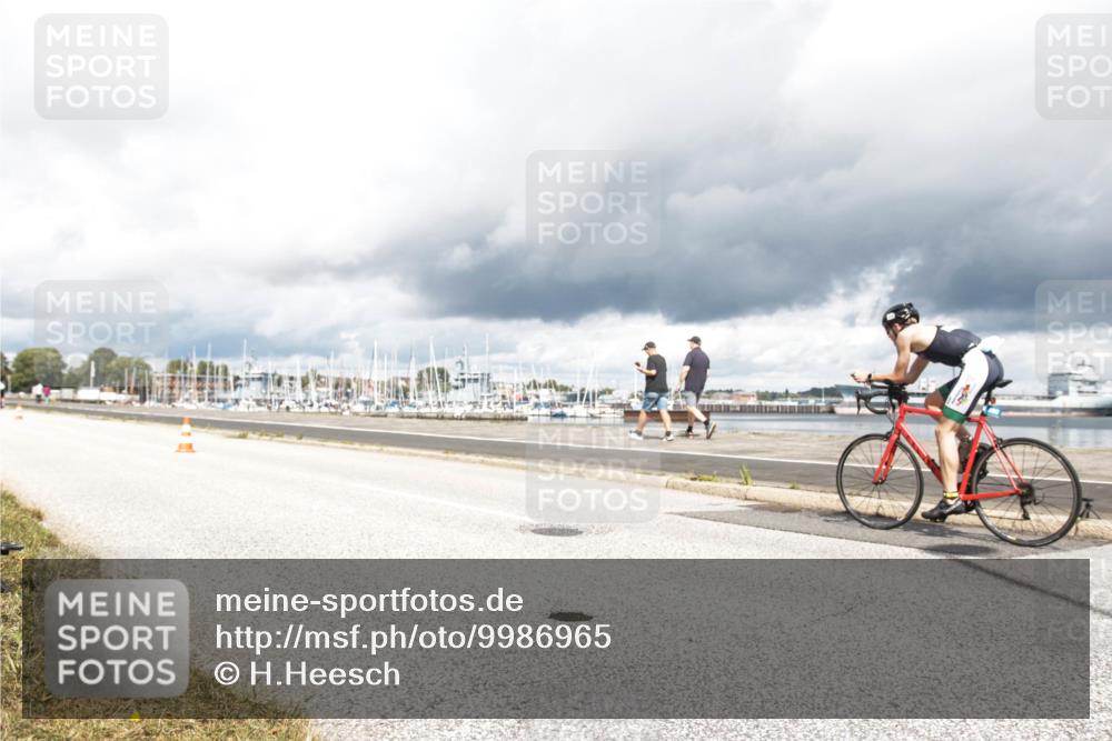 16.08.2026 - KN Förde Triathlon 2026 H.Heesch http://msf.ph/oto/9986965 16.08.2026 12:59:40 Radfahren 362, 507, 520, 604 meine-sportfotos.de