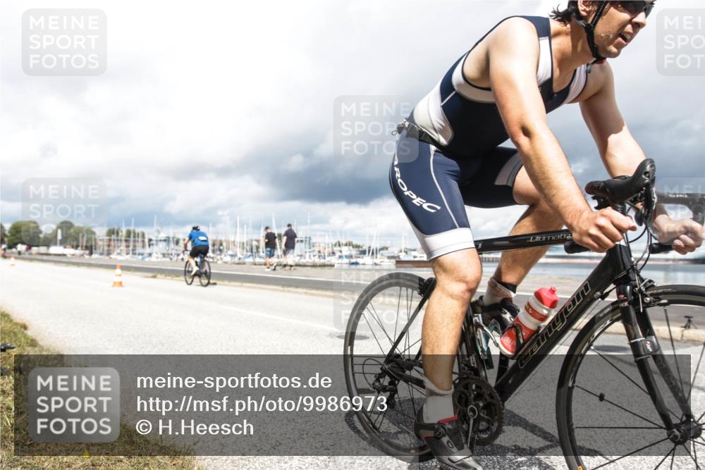 16.08.2026 - KN Förde Triathlon 2026 H.Heesch http://msf.ph/oto/9986973 16.08.2026 12:59:46 Radfahren 362, 506, 507, 520, 603 meine-sportfotos.de