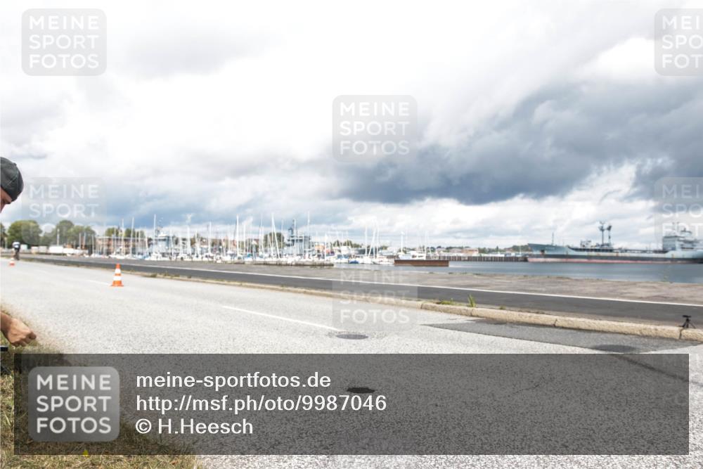 16.08.2026 - KN Förde Triathlon 2026 H.Heesch http://msf.ph/oto/9987046 16.08.2026 13:01:15 Radfahren 549, 574, 726, 739 meine-sportfotos.de