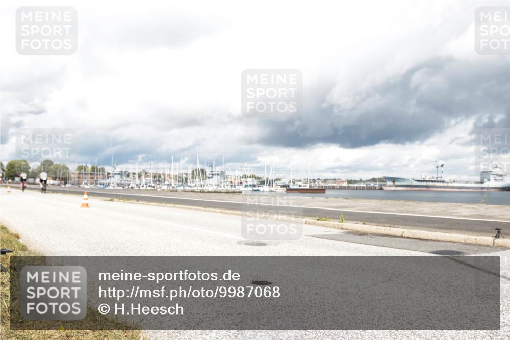 16.08.2026 - KN Förde Triathlon 2026 H.Heesch http://msf.ph/oto/9987068 16.08.2026 13:01:37 Radfahren 541, 575, 606, 710 meine-sportfotos.de