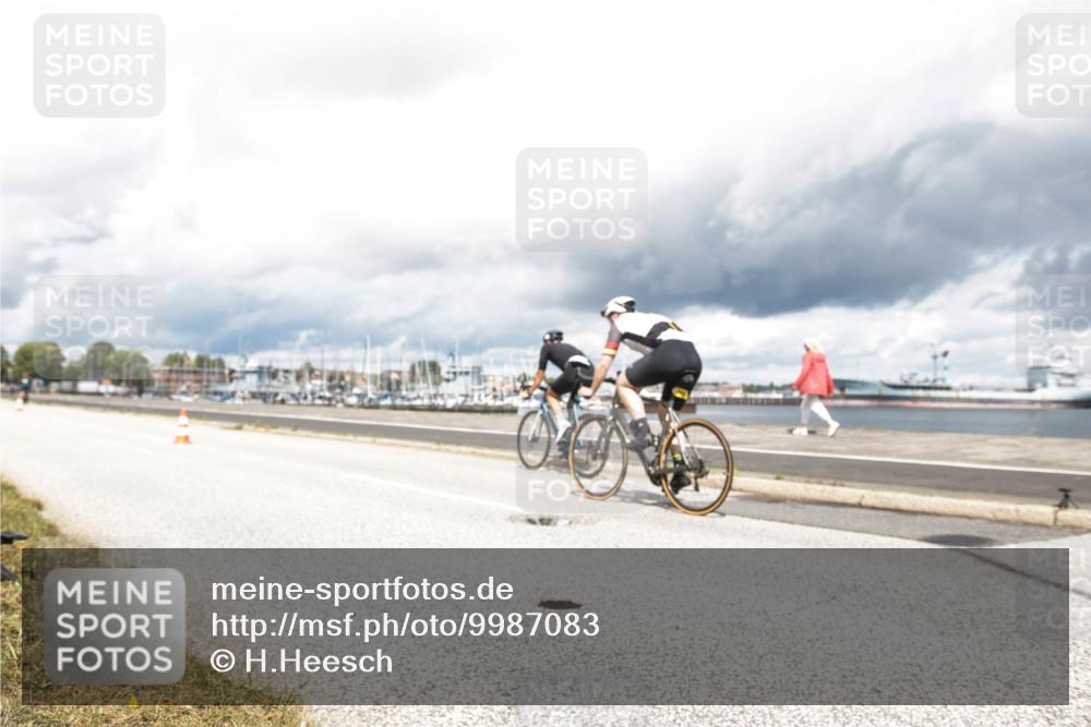 16.08.2026 - KN Förde Triathlon 2026 H.Heesch http://msf.ph/oto/9987083 16.08.2026 13:01:47 Radfahren 503, 598, 608, 733 meine-sportfotos.de