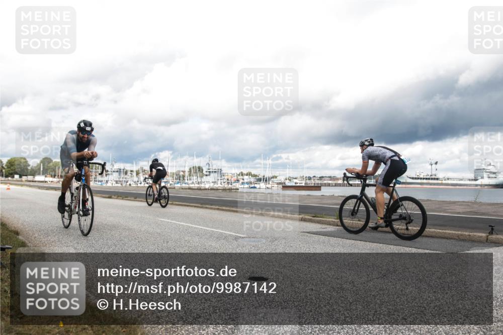 16.08.2026 - KN Förde Triathlon 2026 H.Heesch http://msf.ph/oto/9987142 16.08.2026 13:03:36 Radfahren 504, 518, 523, 531, 535, 548, 549, 573, 574 meine-sportfotos.de