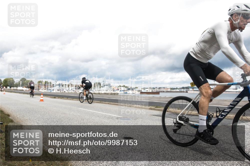 16.08.2026 - KN Förde Triathlon 2026 H.Heesch http://msf.ph/oto/9987153 16.08.2026 13:03:48 Radfahren 561, 580, 726, 734, 739 meine-sportfotos.de