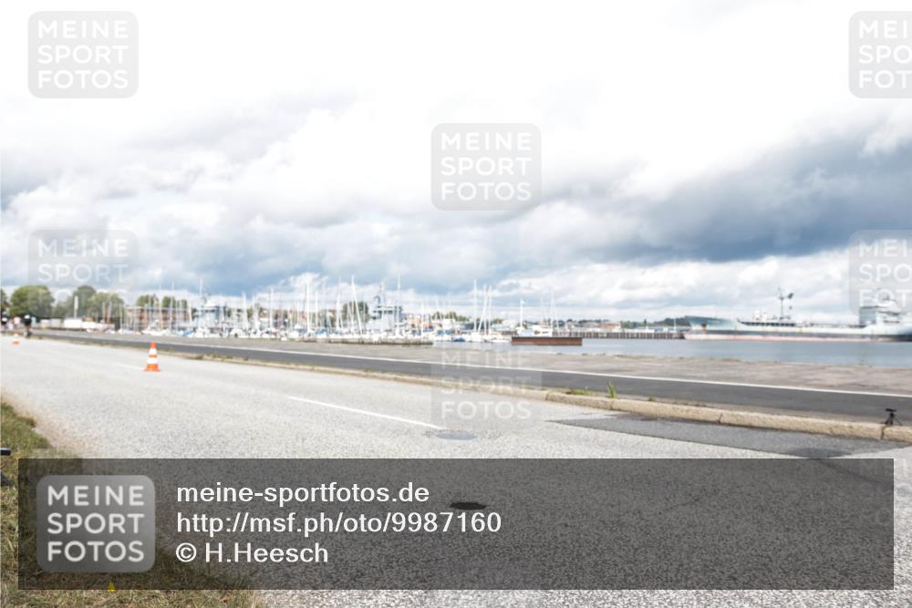16.08.2026 - KN Förde Triathlon 2026 H.Heesch http://msf.ph/oto/9987160 16.08.2026 13:03:53 Radfahren 561, 580, 719, 726, 733 meine-sportfotos.de