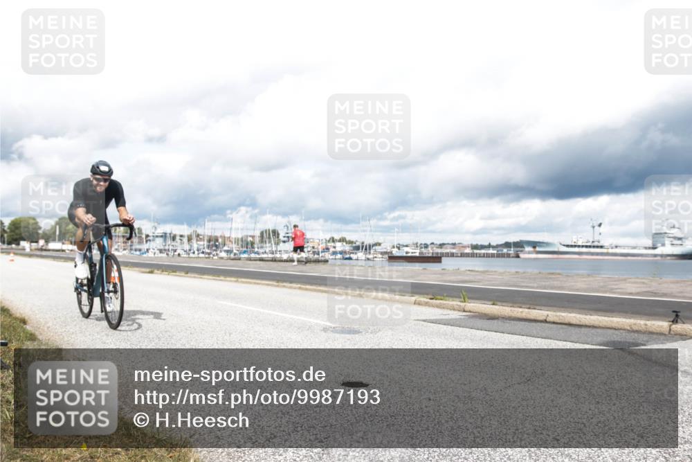 16.08.2026 - KN Förde Triathlon 2026 H.Heesch http://msf.ph/oto/9987193 16.08.2026 13:04:24 Radfahren 575 meine-sportfotos.de