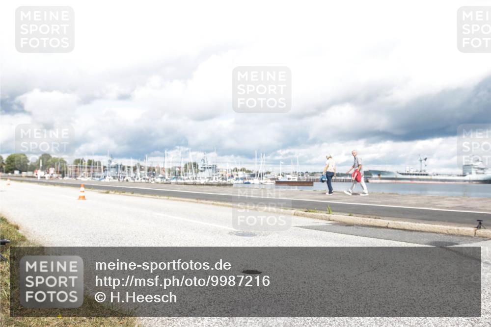 16.08.2026 - KN Förde Triathlon 2026 H.Heesch http://msf.ph/oto/9987216 16.08.2026 13:04:45 Radfahren 555, 705, 717 meine-sportfotos.de