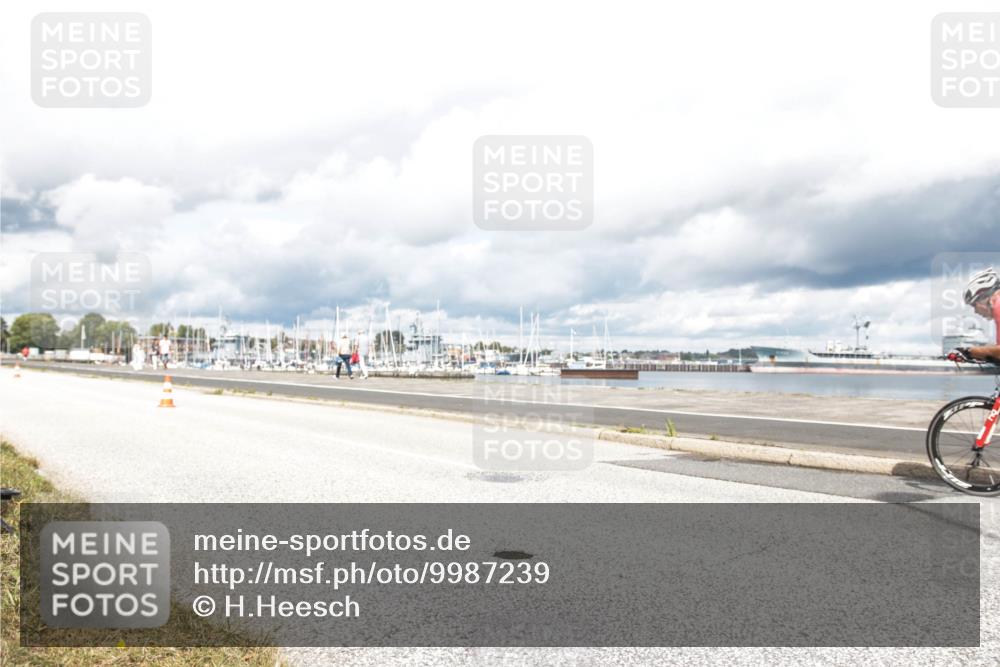 16.08.2026 - KN Förde Triathlon 2026 H.Heesch http://msf.ph/oto/9987239 16.08.2026 13:04:57 Radfahren 501, 509, 562, 724, 727 meine-sportfotos.de