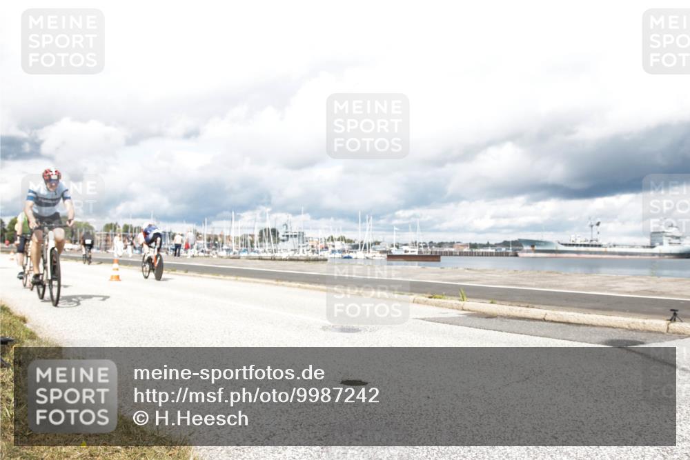 16.08.2026 - KN Förde Triathlon 2026 H.Heesch http://msf.ph/oto/9987242 16.08.2026 13:05:04 Radfahren 196, 502, 508, 708, 724, 740, 742 meine-sportfotos.de