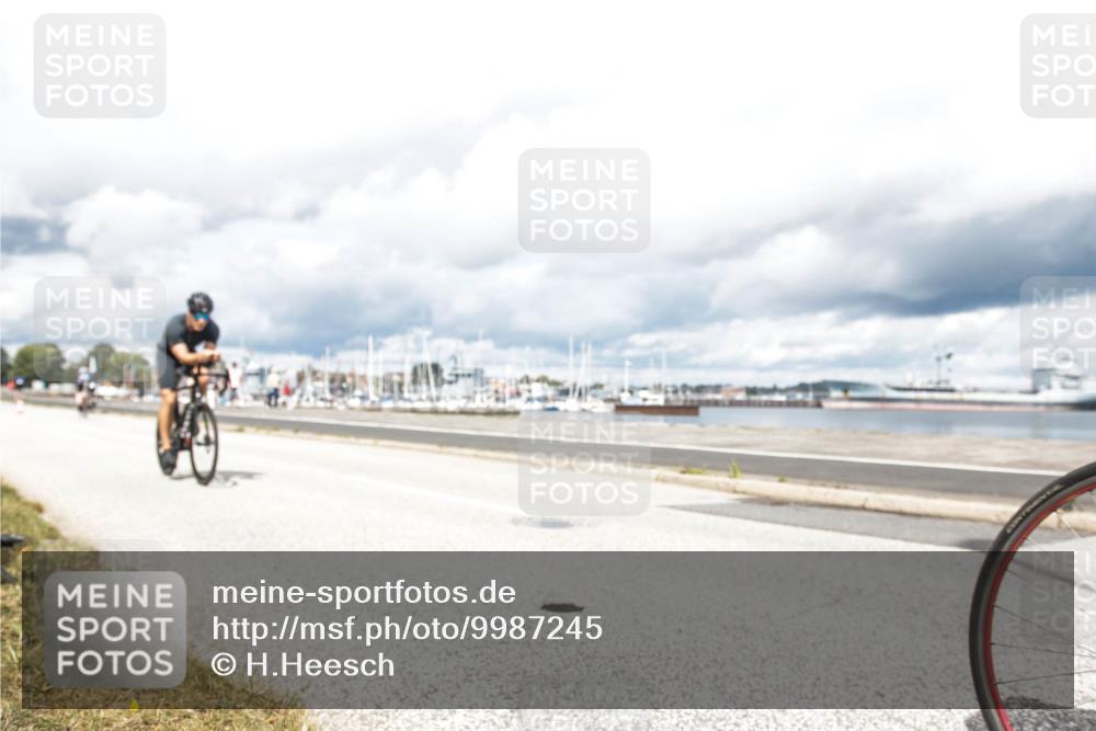 16.08.2026 - KN Förde Triathlon 2026 H.Heesch http://msf.ph/oto/9987245 16.08.2026 13:05:05 Radfahren 196, 502, 508, 708, 724, 740, 742 meine-sportfotos.de