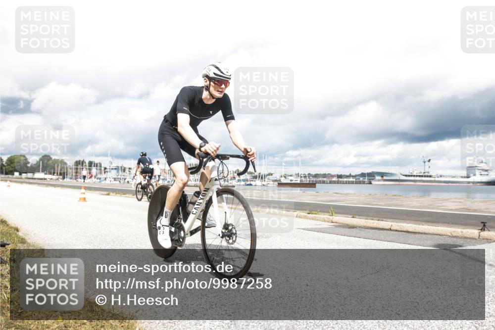 16.08.2026 - KN Förde Triathlon 2026 H.Heesch http://msf.ph/oto/9987258 16.08.2026 13:05:13 Radfahren 512, 513, 611, 706, 711 meine-sportfotos.de