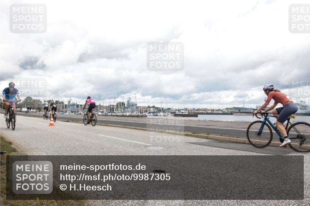 16.08.2026 - KN Förde Triathlon 2026 H.Heesch http://msf.ph/oto/9987305 16.08.2026 13:06:30 Radfahren 527, 545, 580, 725 meine-sportfotos.de