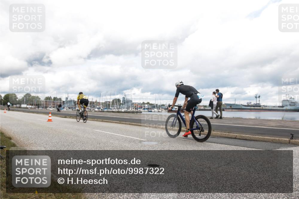 16.08.2026 - KN Förde Triathlon 2026 H.Heesch http://msf.ph/oto/9987322 16.08.2026 13:07:03 Radfahren 525, 543, 727 meine-sportfotos.de