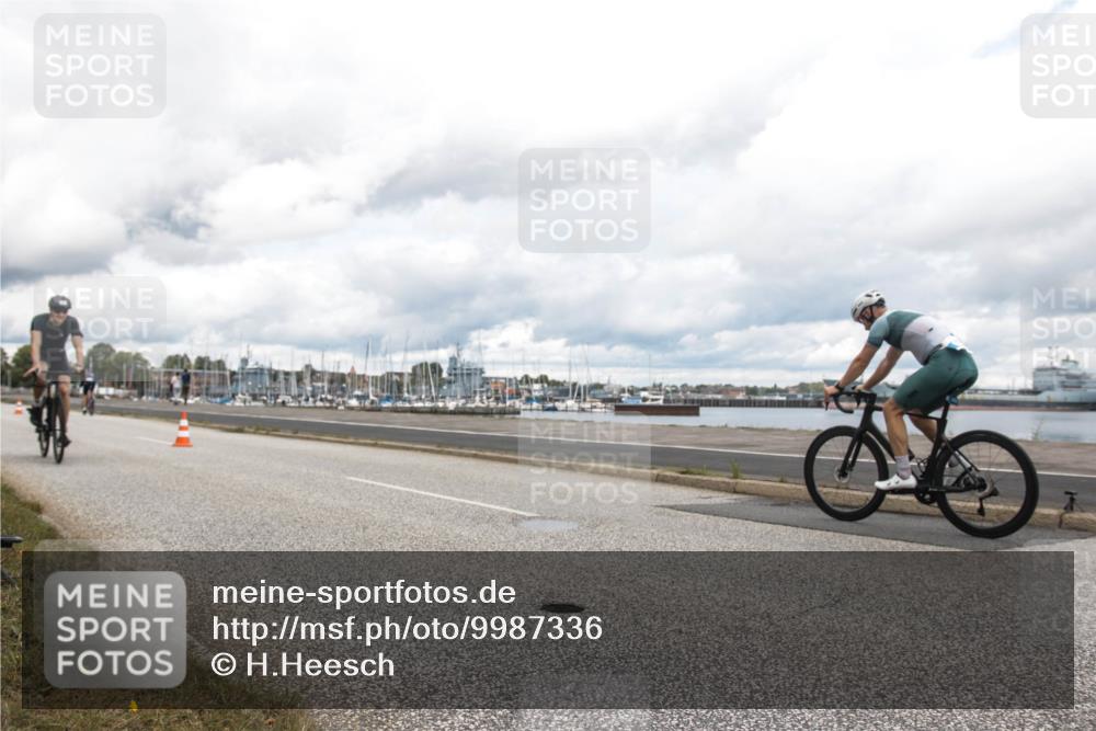 16.08.2026 - KN Förde Triathlon 2026 H.Heesch http://msf.ph/oto/9987336 16.08.2026 13:07:32 Radfahren 196, 513, 592, 718 meine-sportfotos.de