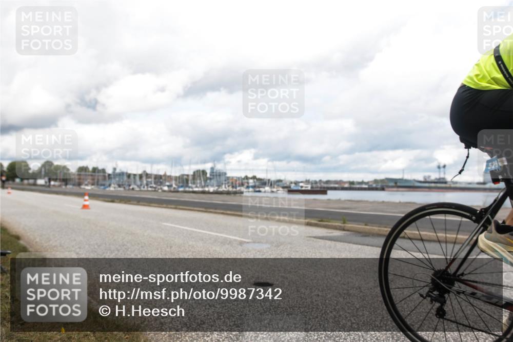 16.08.2026 - KN Förde Triathlon 2026 H.Heesch http://msf.ph/oto/9987342 16.08.2026 13:07:47 Radfahren 521, 524, 528, 530, 594, 743 meine-sportfotos.de