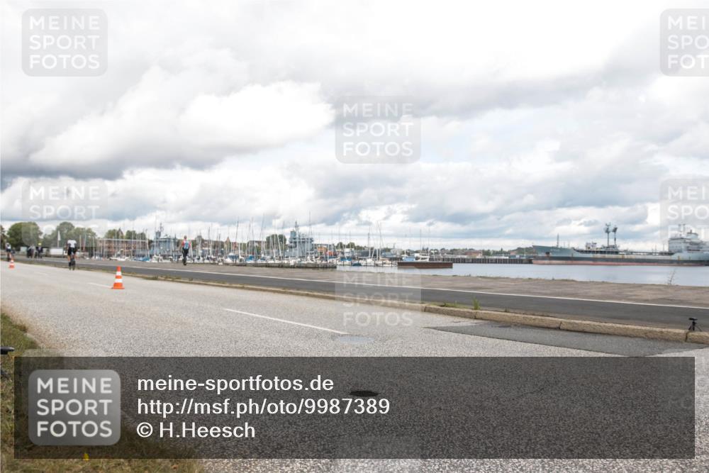 16.08.2026 - KN Förde Triathlon 2026 H.Heesch http://msf.ph/oto/9987389 16.08.2026 13:09:21 Radfahren 557, 558, 559, 578, 729, 737 meine-sportfotos.de