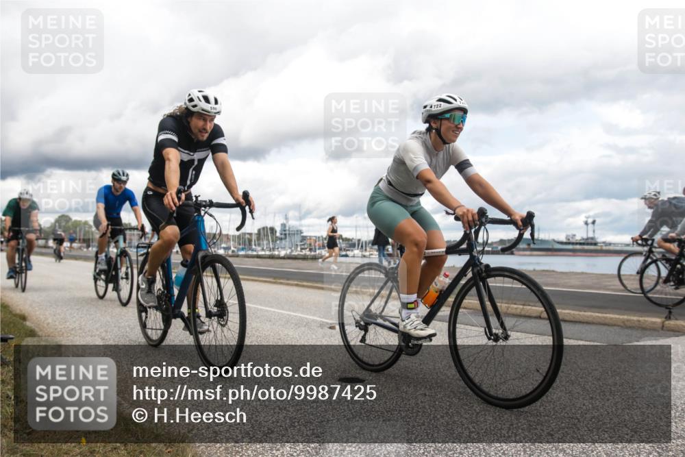 16.08.2026 - KN Förde Triathlon 2026 H.Heesch http://msf.ph/oto/9987425 16.08.2026 13:10:54 Radfahren 590, 602, 607, 722 meine-sportfotos.de