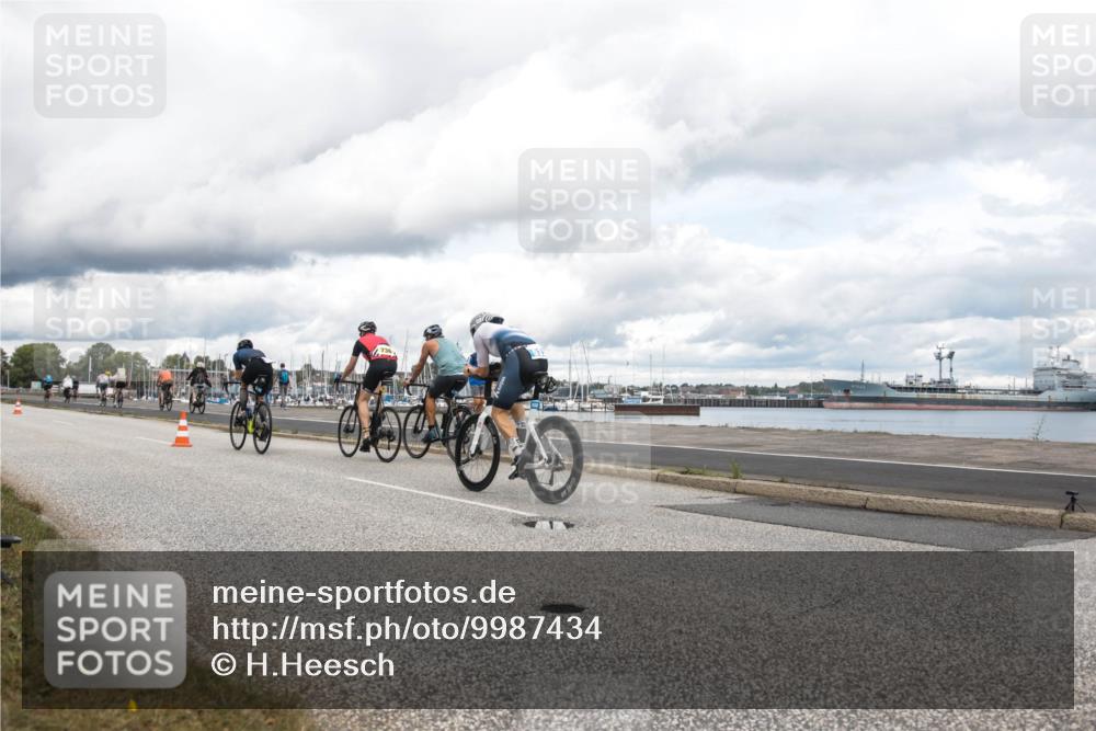 16.08.2026 - KN Förde Triathlon 2026 H.Heesch http://msf.ph/oto/9987434 16.08.2026 13:11:06 Radfahren 597, 599, 612, 707, 731 meine-sportfotos.de