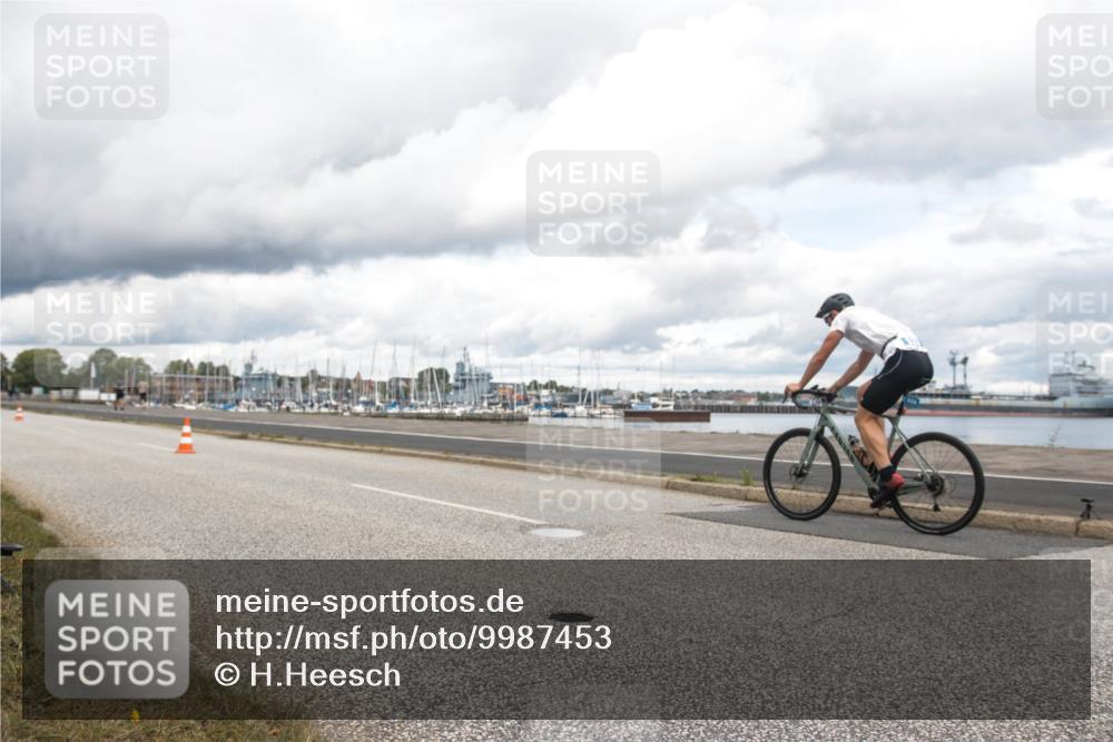 16.08.2026 - KN Förde Triathlon 2026 H.Heesch http://msf.ph/oto/9987453 16.08.2026 13:12:03 Radfahren 512, 555, 705, 726, 729, 739, 746 meine-sportfotos.de
