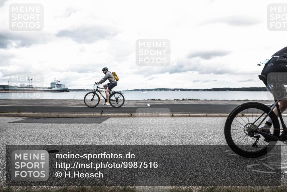 16.08.2026 - KN Förde Triathlon 2026 H.Heesch http://msf.ph/oto/9987516 16.08.2026 13:14:24 Radfahren 546, 555, 561, 568, 610, 705, 740 meine-sportfotos.de