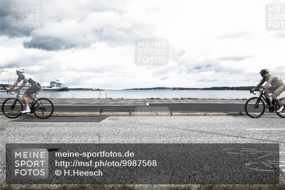 16.08.2026 - KN Förde Triathlon 2026 H.Heesch http://msf.ph/oto/9987568 16.08.2026 13:16:26 Radfahren 520, 545, 565, 611, 715, 717, 725 meine-sportfotos.de