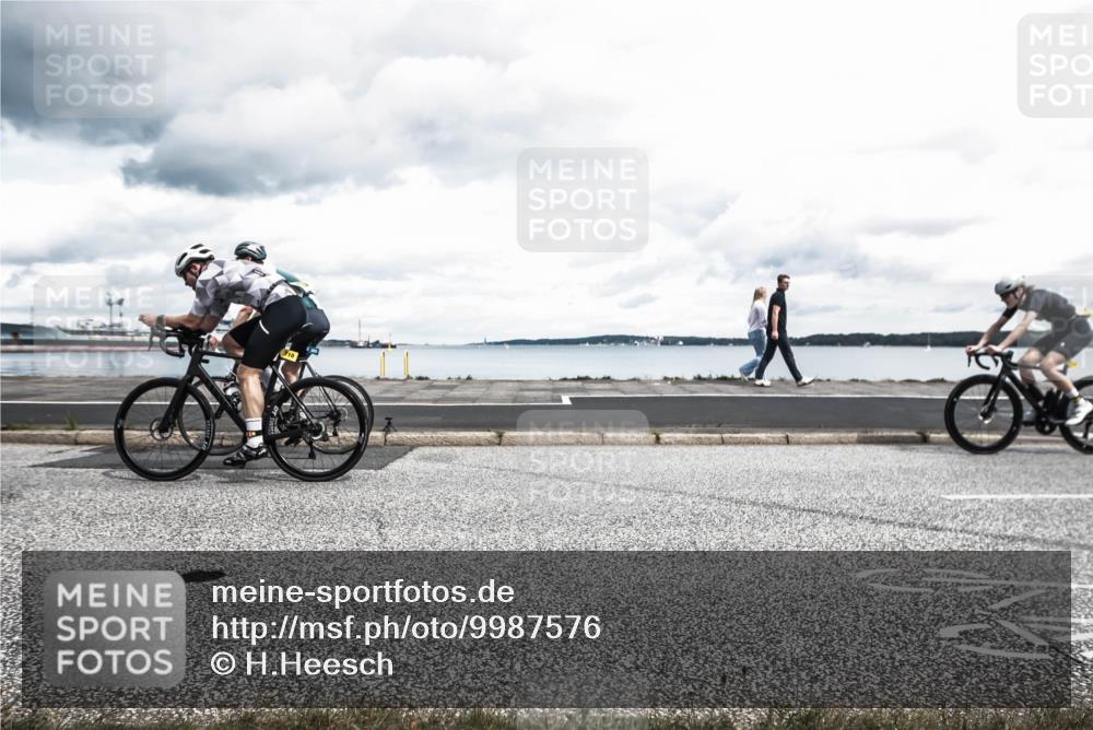 16.08.2026 - KN Förde Triathlon 2026 H.Heesch http://msf.ph/oto/9987576 16.08.2026 13:16:49 Radfahren 543, 561, 710, 713, 714 meine-sportfotos.de