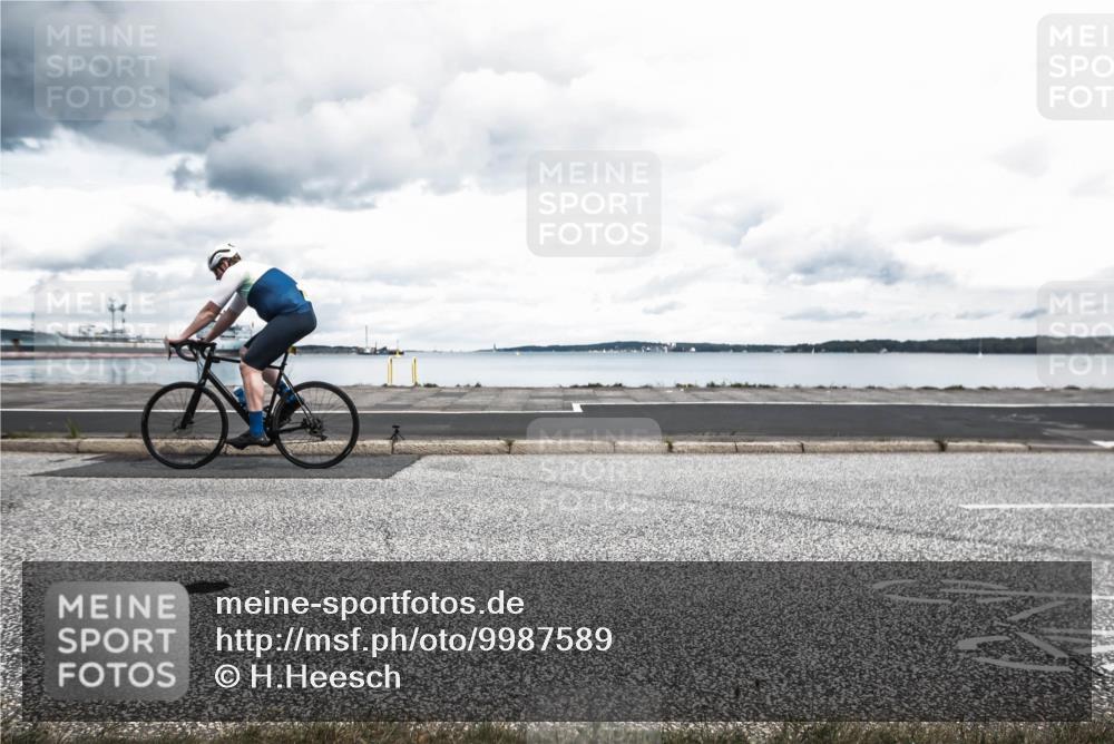 16.08.2026 - KN Förde Triathlon 2026 H.Heesch http://msf.ph/oto/9987589 16.08.2026 13:17:22 Radfahren 591, 605, 707, 709, 743 meine-sportfotos.de