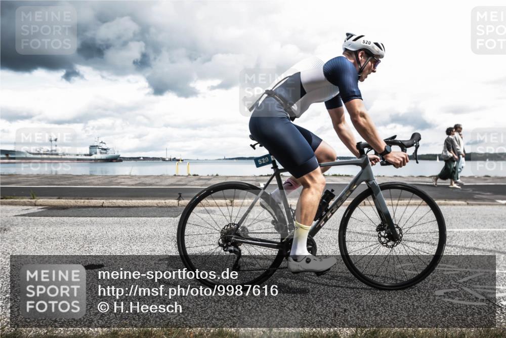 16.08.2026 - KN Förde Triathlon 2026 H.Heesch http://msf.ph/oto/9987616 16.08.2026 13:18:38 Radfahren 547, 559, 592 meine-sportfotos.de