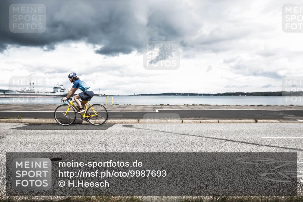 16.08.2026 - KN Förde Triathlon 2026 H.Heesch http://msf.ph/oto/9987693 16.08.2026 13:21:46 Radfahren 555, 595, 704, 705, 730 meine-sportfotos.de