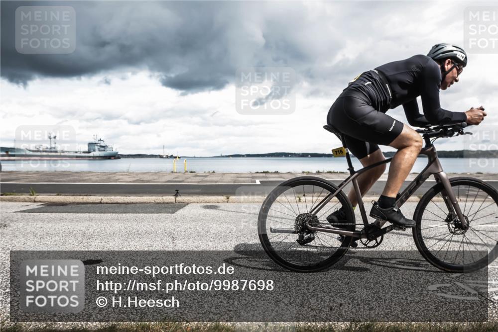16.08.2026 - KN Förde Triathlon 2026 H.Heesch http://msf.ph/oto/9987698 16.08.2026 13:22:07 Radfahren 506, 577, 716 meine-sportfotos.de