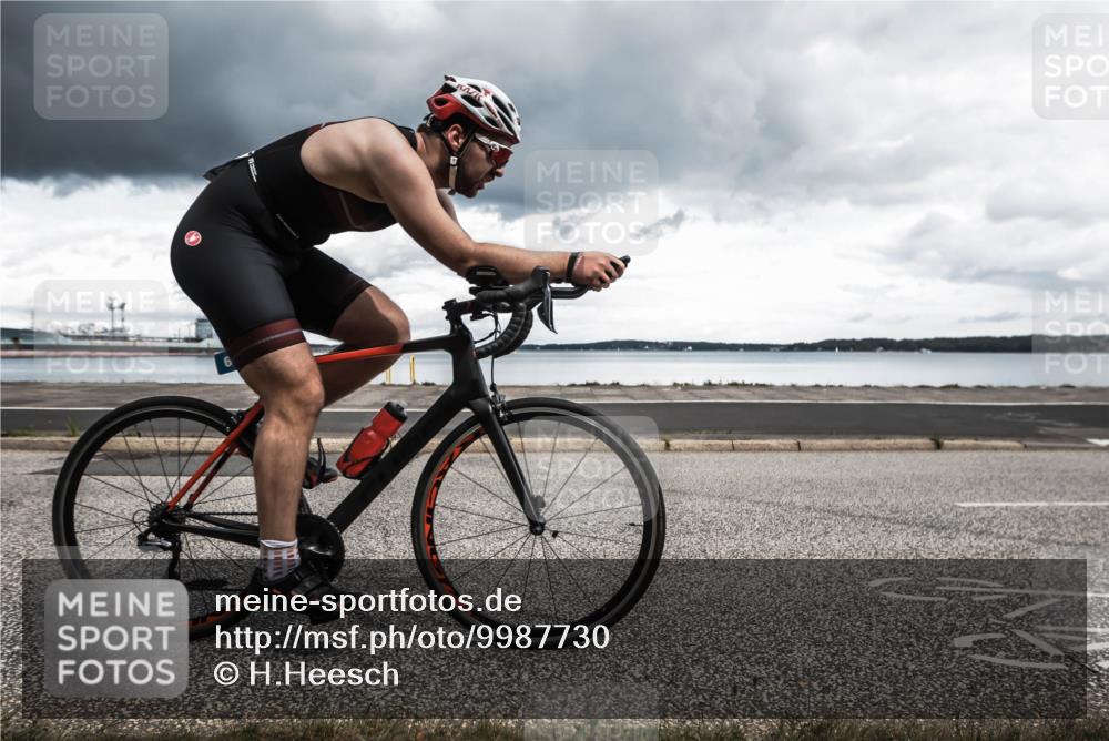 16.08.2026 - KN Förde Triathlon 2026 H.Heesch http://msf.ph/oto/9987730 16.08.2026 13:23:39 Radfahren 596, 608, 740, 747 meine-sportfotos.de